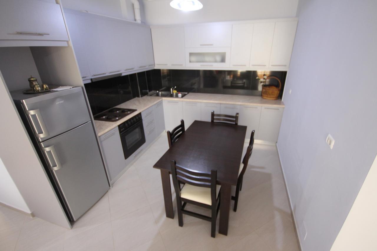 Ideal Holiday Apartments Sarandë Esterno foto