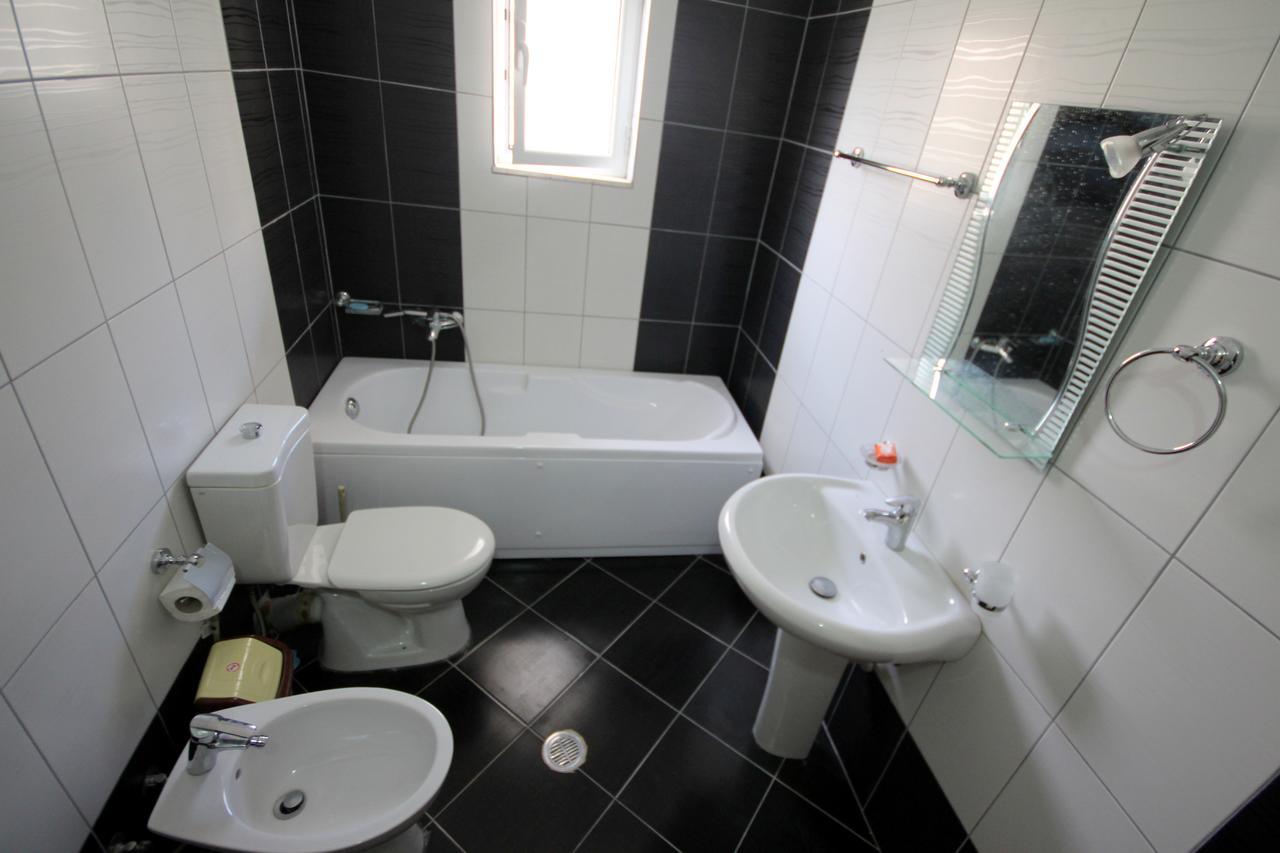 Ideal Holiday Apartments Sarandë Esterno foto